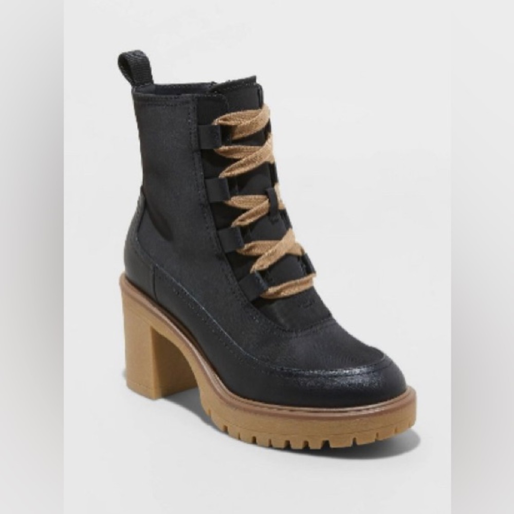 Universal Thread Hiking Boot Brown